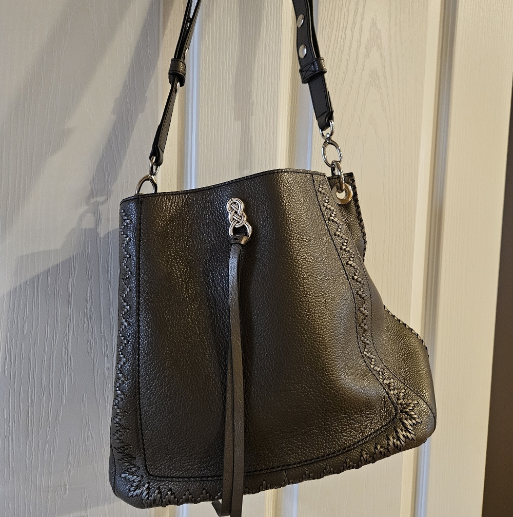 Brihhton Black Leather Bucket Shoulder Bag/purse